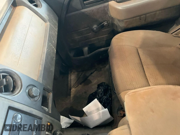 2013 Ford F-150 XL with VIN 1FTMF1CM3DKD43237, listed as a IAAI auction lot 42636389 with 164,975 mi miles and . Bid and sale history available at DreamBid. Image 25.