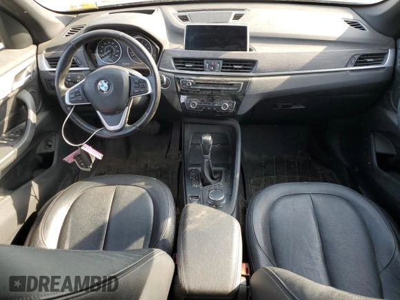 2017 BMW X1 xDrive28i with VIN WBXHT3Z32H4A54399, listed as a Copart auction lot 53112515 with 164,260 mi miles and Clean Title. Bid and sale history available at carsss.com. Image 8.