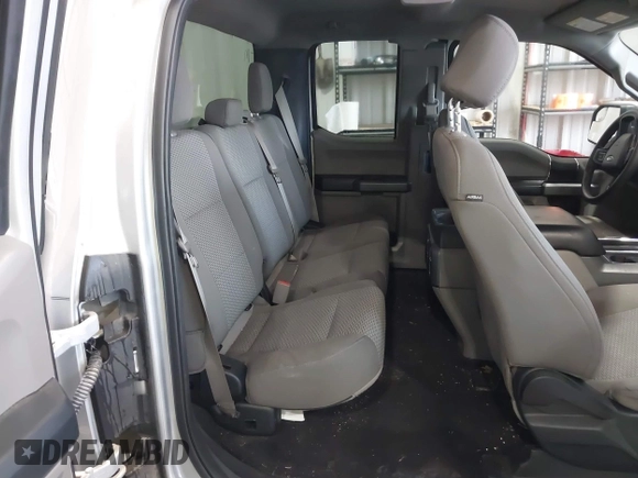 2017 Ford F-150 XL with VIN 1FTEX1CP0HKC62570, listed as a IAAI auction lot 41756349 with 77,915 mi miles. Bid and sale history available at carsss.com. Image 8.