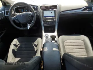 2020 Ford Fusion SE z VIN 3FA6P0T93LR179435, wystawiony jako Copart lot #56985465 z przebiegiem 43 188 mil mil oraz Szkoda całkowita • Salvage title. Historia ofert i sprzedaży dostępna na DreamBid. Obrazek 8.