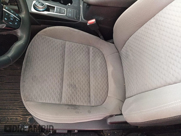 2022 Ford Escape SE with VIN 1FMCU0G6XNUB81597, listed as a IAAI auction lot 42846973 with 59,647 mi miles and . Bid and sale history available at DreamBid. Image 9.