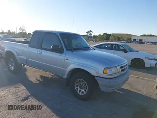 2002 Mazda B-Series Truck DS z VIN 4F4YR16U22TM13054, wystawiony jako IAAI lot #41768855 z przebiegiem 144 939 mil mil oraz . Historia ofert i sprzedaży dostępna na DreamBid. Obrazek 1.