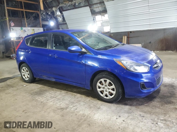 2013 Hyundai Accent GS with VIN KMHCT5AE6DU111867, listed as a Copart auction lot 47269385 with 102,197 mi miles and Salvage Title. Bid and sale history available at carsss.com. Image 4.