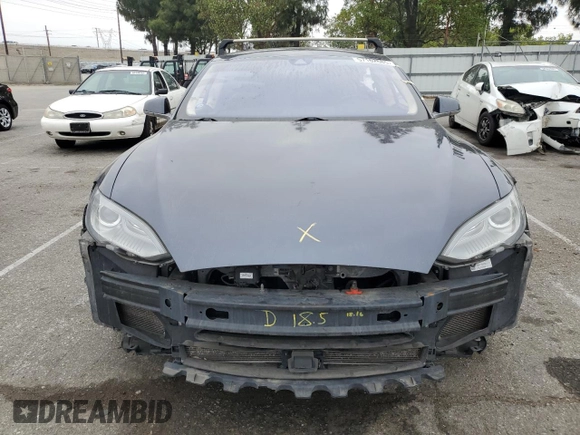 2014 Tesla Model S 60 with VIN 5YJSA1S14EFP56277, listed as a Copart auction lot 57162685 with Not provided miles and Salvage title. Bid and sale history available at DreamBid. Image 5.