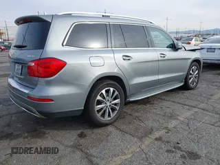 2015 Mercedes-Benz GL-Class GL 350 BlueTEC with VIN 4JGDF2EE8FA543336, listed as a IAAI auction lot 41049984 with 103,368 mi miles. Bid and sale history available at carsss.com. Image 4.