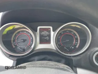 2017 Dodge Journey SXT z VIN 3C4PDCBB5HT511916, wystawiony jako IAAI lot #42391524 z przebiegiem Nie podano mil oraz . Historia ofert i sprzedaży dostępna na DreamBid. Obrazek 14.