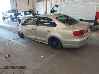 2013 Volkswagen Jetta TDI w/Premium with VIN 3VWLL7AJ5DM402469, listed as a IAAI auction lot 41703173 with Not provided miles and . Bid and sale history available at DreamBid. Image 3.