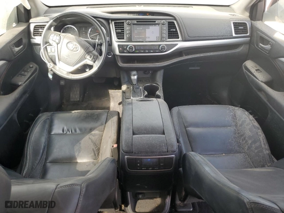 2014 Toyota Highlander XLE with VIN 5TDKKRFH8ES034339, listed as a Copart auction lot 49213015 with 115,317 mi miles and Salvage Title. Bid and sale history available at carsss.com. Image 8.