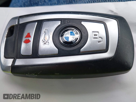 2017 BMW 6 Series 650i xDrive z VIN WBA6F7C52HD930816, wystawiony jako IAAI lot #42168478 z przebiegiem 89 191 mil mil oraz . Historia ofert i sprzedaży dostępna na DreamBid. Obrazek 11.