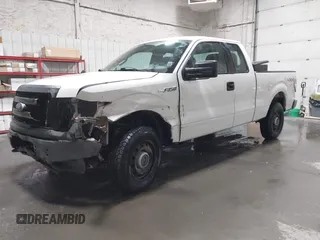 2014 Ford F-150 XL with VIN 1FTEX1EM0EFB63335, listed as a IAAI auction lot 41214051 with 39,610 mi miles and . Bid and sale history available at carsss.com. Image 2.