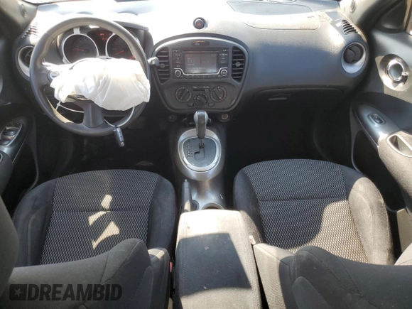 2016 Nissan Juke S z VIN JN8AF5MRXGT605827, wystawiony jako Copart lot #56575595 z przebiegiem 87 328 mil mil oraz Szkoda całkowita • Salvage title. Historia ofert i sprzedaży dostępna na DreamBid. Obrazek 8.