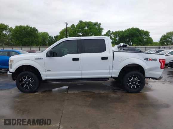 2015 Ford F-150 XLT with VIN 1FTEW1EP7FKE61564, listed as a IAAI auction lot 41889545 with 152,057 mi miles. Bid and sale history available at carsss.com. Image 15.