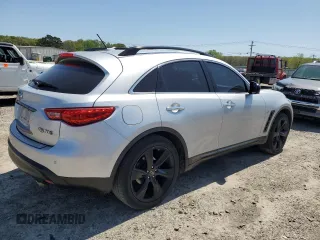 2016 Infiniti QX70 z VIN JN8CS1MWXGM752128, wystawiony jako Copart lot #52147115 z przebiegiem 122 637 mil mil oraz Tytuł czysty. Historia ofert i sprzedaży dostępna na DreamBid. Obrazek 3.