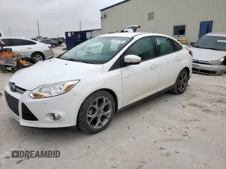 2013 Ford Focus SE z VIN 1FADP3F23DL108047, wystawiony jako Copart lot #57450795 z przebiegiem 67 518 mil mil oraz Szkoda całkowita • Salvage title. Historia ofert i sprzedaży dostępna na DreamBid. Obrazek 1.
