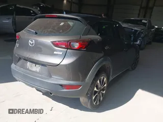 2019 Mazda CX-3 Grand Touring with VIN JM1DKFD71K0415739, listed as a IAAI auction lot 41750019 with 95,336 mi miles. Bid and sale history available at carsss.com. Image 4.
