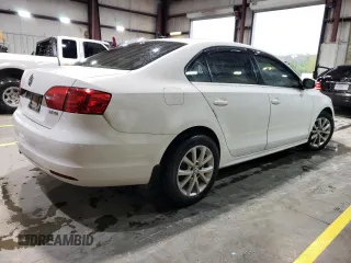 2013 Volkswagen Jetta SE with VIN 3VWDX7AJ3DM443160, listed as a Copart auction lot 55247845 with 334,107 mi miles and Salvage title. Bid and sale history available at DreamBid. Image 3.
