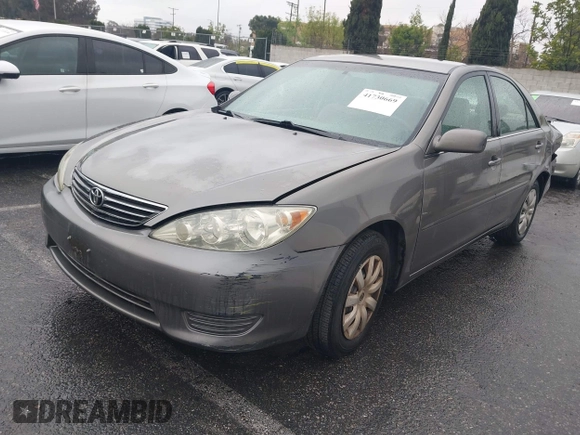 2006 Toyota Camry STD with VIN 4T1BE32KX6U736211, listed as a IAAI auction lot 41730669 with 112,648 mi miles. Bid and sale history available at carsss.com. Image 2.