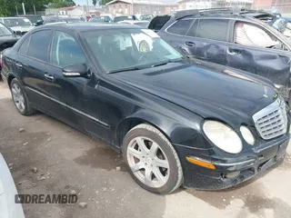 2007 Mercedes-Benz E 350 with VIN WDBUF56X97B148033, listed as a IAAI auction lot 42733375 with 93,257 mi miles and . Bid and sale history available at DreamBid. Image 1.