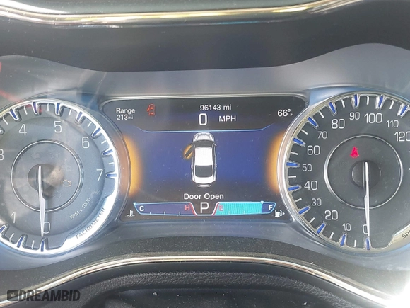 2015 Chrysler 200 C with VIN 1C3CCCEG8FN624043, listed as a IAAI auction lot 42045910 with 96,143 mi miles. Bid and sale history available at carsss.com. Image 7.