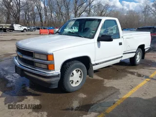 1996 Chevrolet Silverado 1500 with VIN 1GCEC14M5TZ100322, listed as a IAAI auction lot 41785244 with 181,476 mi miles and . Bid and sale history available at DreamBid. Image 2.