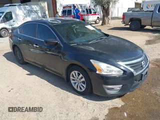 2015 Nissan Altima S with VIN 1N4AL3AP4FN301929, listed as a IAAI auction lot 42149690 with 212,706 mi miles and . Bid and sale history available at DreamBid. Image 1.
