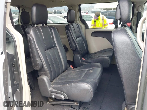 2014 Chrysler Town & Country Touring with VIN 2C4RC1BGXER123977, listed as a IAAI auction lot 42047133 with 150,046 mi miles. Bid and sale history available at carsss.com. Image 8.
