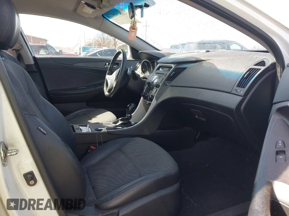 2011 Hyundai Sonata SE with VIN 5NPEC4AC1BH165655, listed as a IAAI auction lot 41874975 with 156,482 mi miles. Bid and sale history available at carsss.com. Image 5.