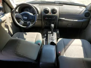 2006 Jeep Liberty Sport with VIN 1J4GL48596W213560, listed as a Copart auction lot 67590494 with 152,349 mi miles and Salvage Title. Bid and sale history available at carsss.com. Image 8.