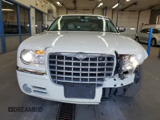 2008 Chrysler 300 C with VIN 2C3LK63H68H132543, listed as a Copart auction lot 78015214 with 133,488 mi miles and Salvage Title. Bid and sale history available at carsss.com. Image 5.