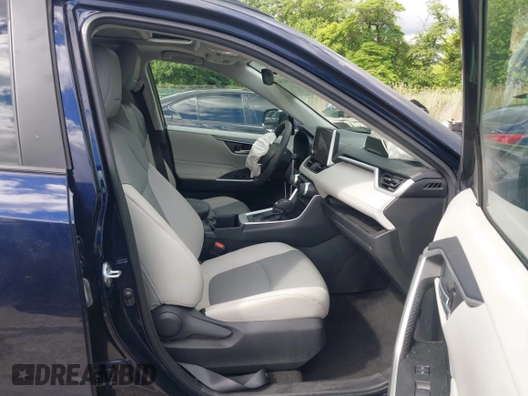 2023 Toyota RAV4 XLE Premium with VIN 2T3A1RFVXPW389812, listed as a IAAI auction lot 42330150 with 43,821 mi miles and . Bid and sale history available at DreamBid. Image 5.
