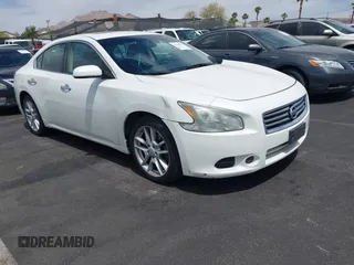 2014 Nissan Maxima S with VIN 1N4AA5AP4EC434721, listed as a IAAI auction lot 42110382 with 189,722 mi miles and . Bid and sale history available at DreamBid. Image 1.