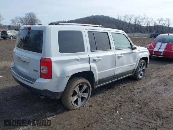 2016 Jeep Patriot Latitude with VIN 1C4NJPFA2GD562612, listed as a IAAI auction lot 41639913 with 120,823 mi miles and . Bid and sale history available at DreamBid. Image 4.