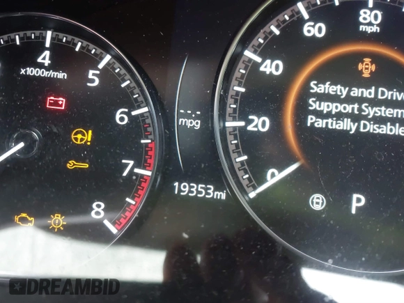 2024 Mazda CX-50 S Preferred with VIN 7MMVABBM0RN160085, listed as a IAAI auction lot 41756979 with 19,353 mi miles and . Bid and sale history available at DreamBid. Image 7.