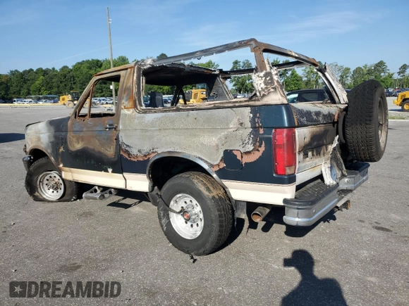 1993 Ford Bronco Custom with VIN 1FMEU15H0PLB25924, listed as a Copart auction lot 60614104 with 0 mi miles and Salvage Title. Bid and sale history available at carsss.com. Image 2.