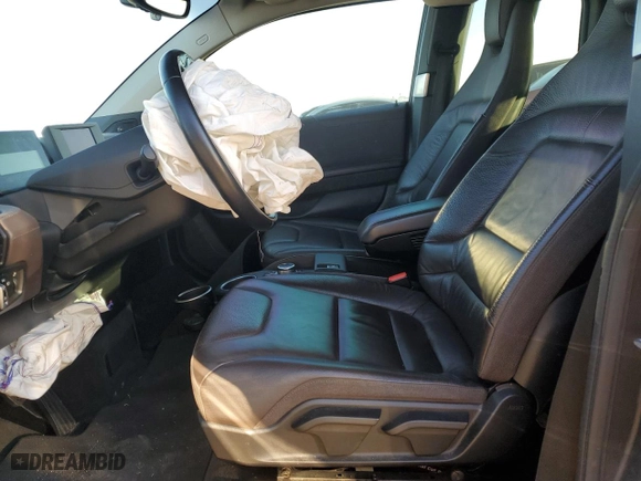 2018 BMW i3 with VIN WBY7Z4C5XJVD97368, listed as a Copart auction lot 82474844 with 0 mi miles and Salvage Title. Bid and sale history available at carsss.com. Image 7.
