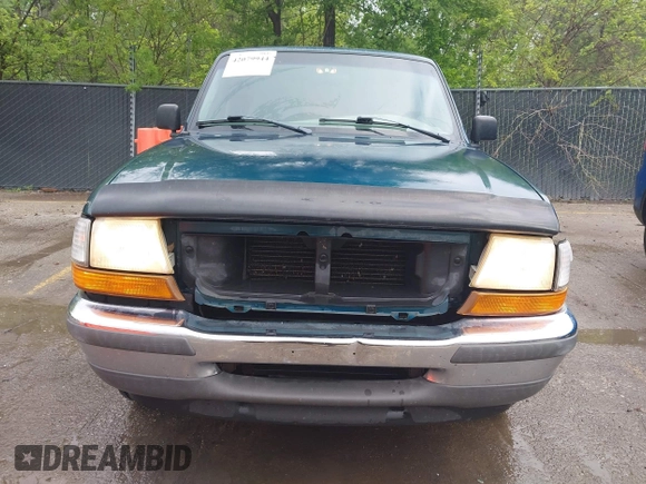 1998 Ford Ranger XL with VIN 1FTYR10C9WUB08918, listed as a IAAI auction lot 42079944 with 147,944 mi miles and . Bid and sale history available at carsss.com. Image 13.