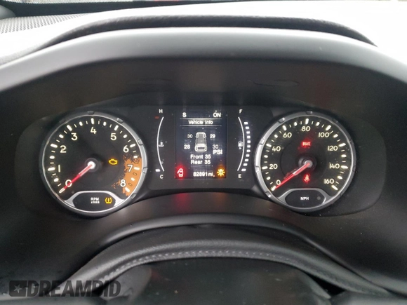 2018 Jeep Renegade Sport with VIN ZACCJBAH4JPH14249, listed as a Copart auction lot 52850475 with 82,891 mi miles and Clean Title. Bid and sale history available at carsss.com. Image 9.