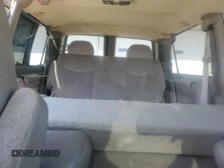 2003 GMC Safari z VIN 1GKDM19XX3B514754, wystawiony jako Copart lot #50744805 z przebiegiem 142 216 mil mil oraz Szkoda całkowita • Salvage title. Historia ofert i sprzedaży dostępna na DreamBid. Obrazek 10.