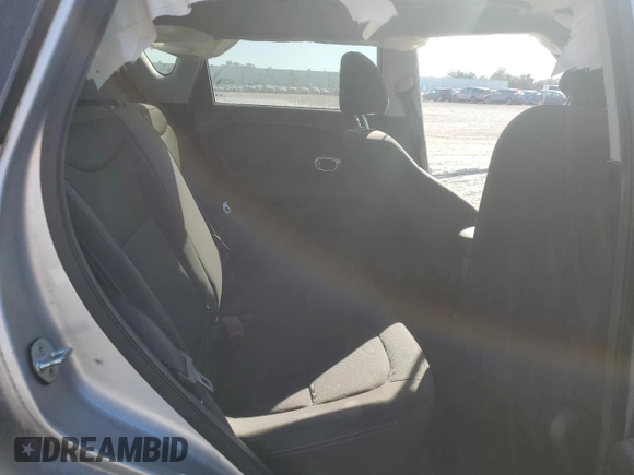 2017 Kia Soul with VIN KNDJN2A28H7467784, listed as a Copart auction lot 83658504 with 121,981 mi miles and Salvage Title. Bid and sale history available at carsss.com. Image 12.
