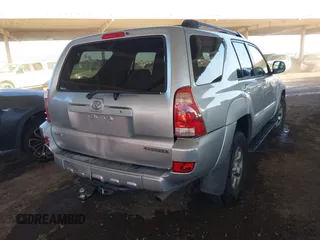 2003 Toyota 4Runner SR5 with VIN JTEZT14R630013185, listed as a IAAI auction lot 41627685 with 257,636 mi miles. Bid and sale history available at carsss.com. Image 4.
