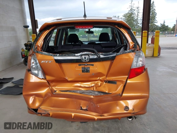 2010 Honda Fit Sport with VIN JHMGE8G41AS005199, listed as a IAAI auction lot 42272621 with 205,682 mi miles and . Bid and sale history available at DreamBid. Image 16.