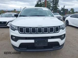2024 Jeep Compass Latitude with VIN 3C4NJDBN7RT118288, listed as a IAAI auction lot 42130731 with 25,728 mi miles and . Bid and sale history available at carsss.com. Image 13.