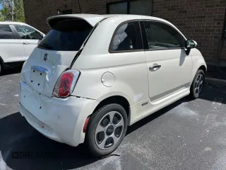 2013 FIAT 500e with VIN 3C3CFFGE8DT751652, listed as a Copart auction lot 88235525 with 76,879 mi miles and Clean Title. Bid and sale history available at carsss.com. Image 4.