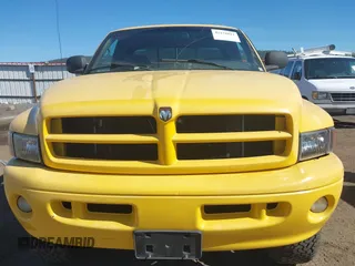 2000 Dodge 1500 with VIN 1B7HF13Z2YJ123094, listed as a IAAI auction lot 42178811 with 161,563 mi miles and . Bid and sale history available at DreamBid. Image 6.