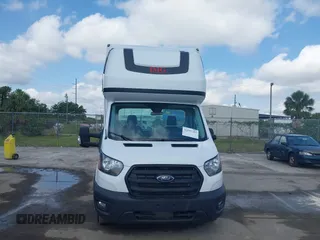 2023 Ford Transit z VIN 1FDBF6ZG0PKB35192, wystawiony jako IAAI lot #42191303 z przebiegiem 207 810 mil mil oraz . Historia ofert i sprzedaży dostępna na DreamBid. Obrazek 12.
