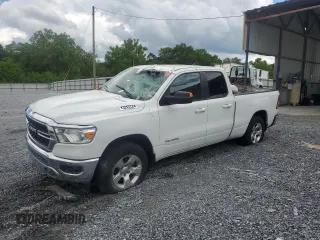 2022 Ram 1500 Big Horn z VIN 1C6RRFBG5NN468401, wystawiony jako Copart lot #56540885 z przebiegiem 32 154 mil mil oraz Nie do naprawy • Non repairable. Historia ofert i sprzedaży dostępna na DreamBid. Obrazek 1.