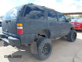2002 GMC Yukon SLT z VIN 1GKEK13Z02R189557, wystawiony jako IAAI lot #42249286 z przebiegiem Nie podano mil oraz . Historia ofert i sprzedaży dostępna na DreamBid. Obrazek 4.