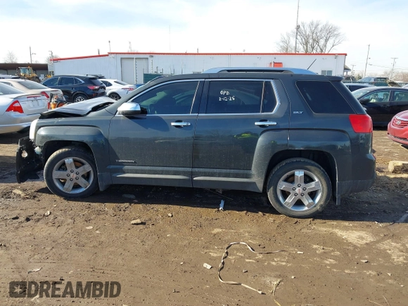 2013 GMC Terrain SLT z VIN 2GKFLXE32D6241248, wystawiony jako IAAI lot #41588759 z przebiegiem 176 116 mil mil oraz . Historia ofert i sprzedaży dostępna na DreamBid. Obrazek 15.