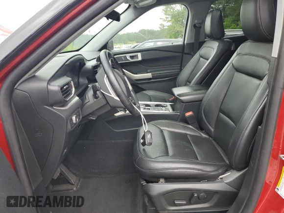 2020 Ford Explorer XLT z VIN 1FMSK8DH1LGC40151, wystawiony jako Copart lot #54750995 z przebiegiem 56 415 mil mil oraz Szkoda całkowita • Salvage title. Historia ofert i sprzedaży dostępna na DreamBid. Obrazek 7.