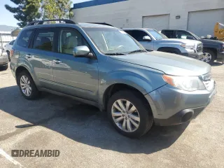 2012 Subaru Forester X Premium z VIN JF2SHADCXCH446918, wystawiony jako Copart lot #50386795 z przebiegiem 120 459 mil mil oraz Czysty tytuł • Clean title. Historia ofert i sprzedaży dostępna na DreamBid. Obrazek 4.